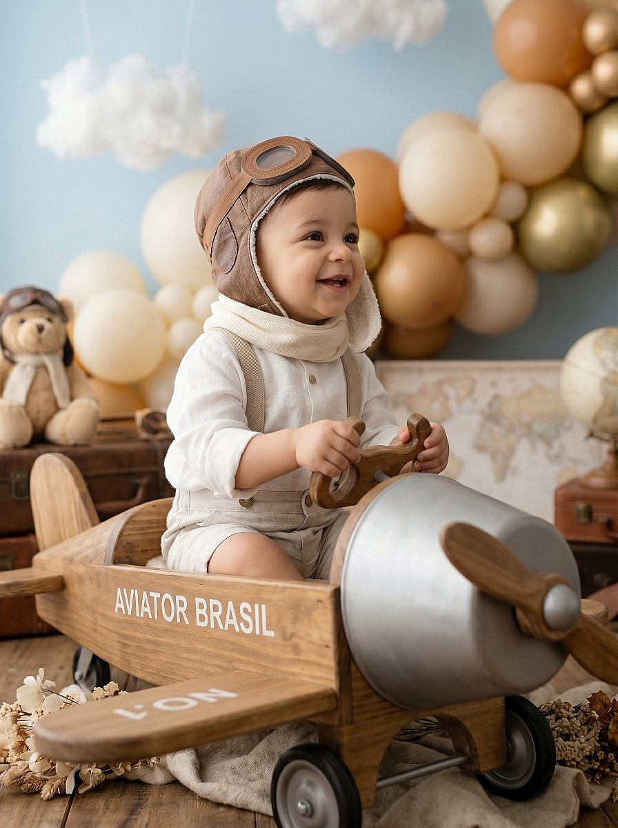 Lucas (4)